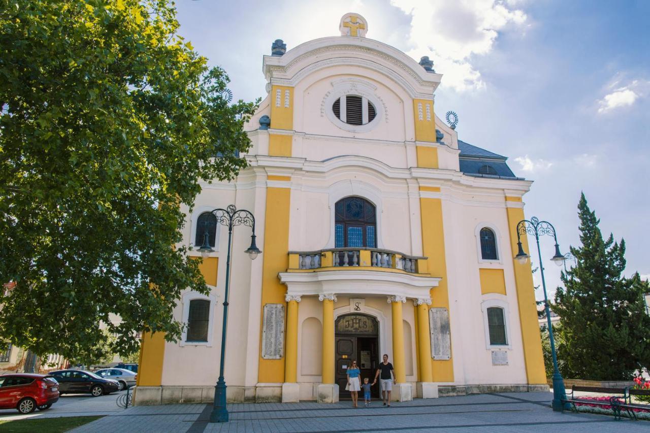 Atmoszfera Apartman Sárvár 外观 照片